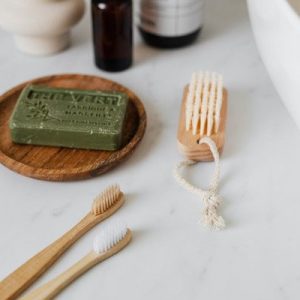Bamboo Tissue Box — Square